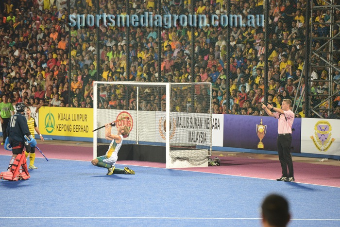 Final Aus 3 Mal 2324