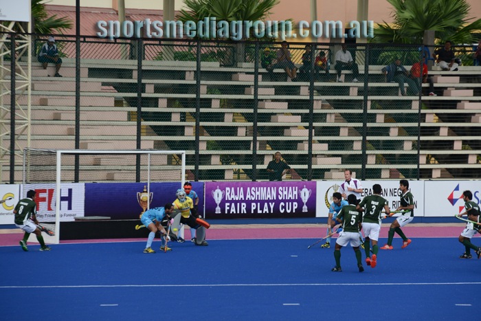 Ind 4 Pak 2113