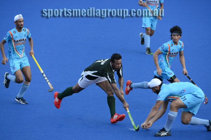 Ind 4 Pak 2305