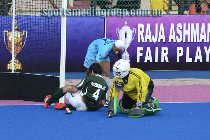 Ind 4 Pak 2314
