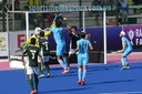 Ind 4 Pak 2372