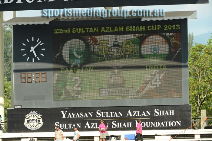 Ind 4 Pak 2387